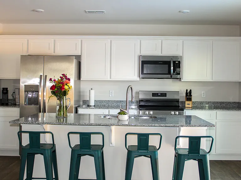 Lacebark Dr — Photo 2