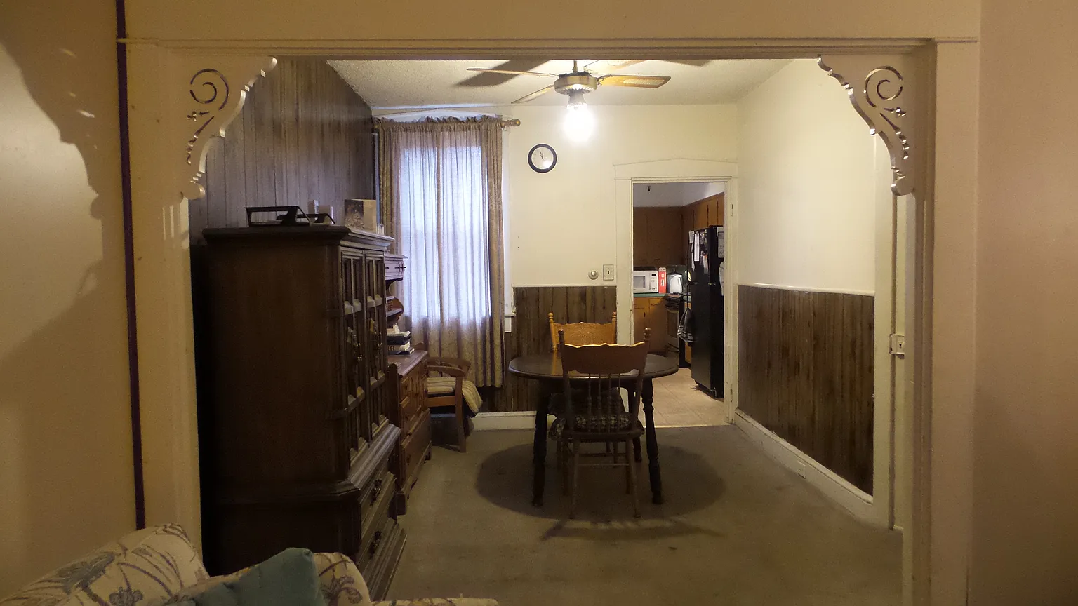 609 Poplar St photo 1