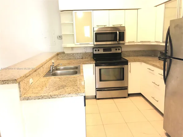 2445 SW 18th Ter, Fort Lauderdale, FL