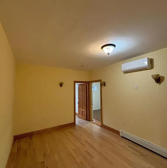 720 Fairview Ave — Photo 4