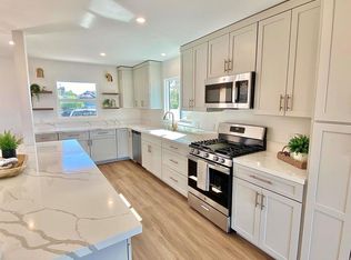6182 Loukelton Cir, San Diego, CA 92120