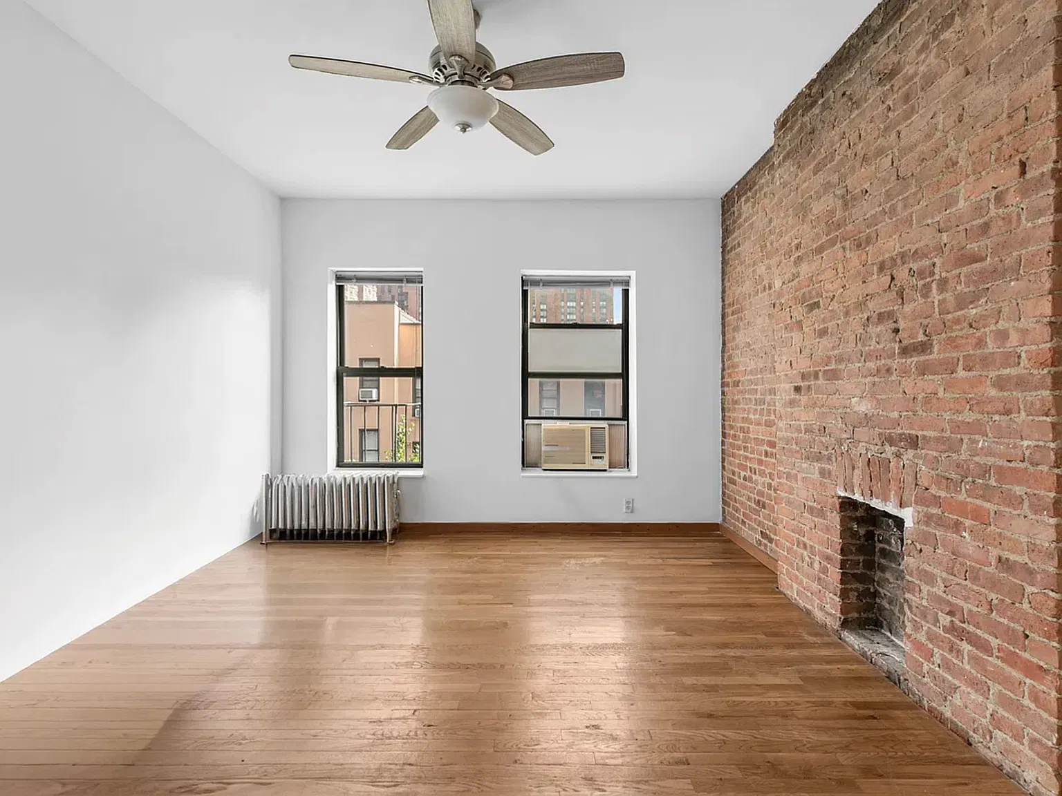212 East 88th Street — Photo 1