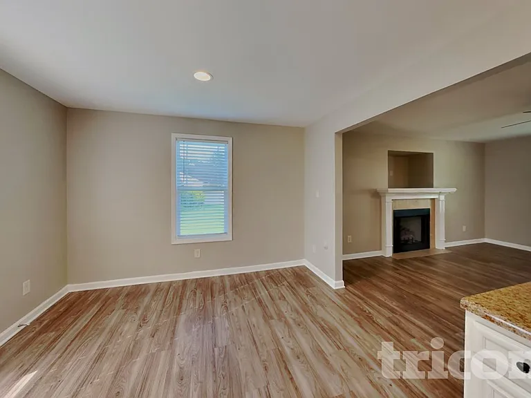 175 Crown Side Dr — Photo 5