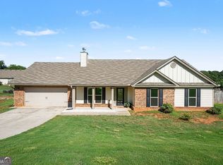 48 Robins Lndg, Winder, GA 30680