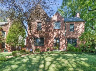 7441 York Dr, Saint Louis, MO