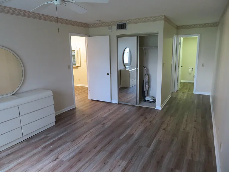 9233 SW 8th St #117 — Photo 31