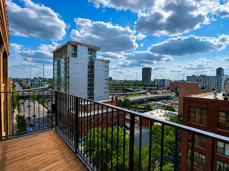 625 W Jackson Blvd #803 — Photo 7