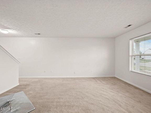 5th image of 5812 Bannon Crossings Dr