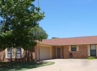 4917 Rock Point St, Wichita Falls, TX 76310