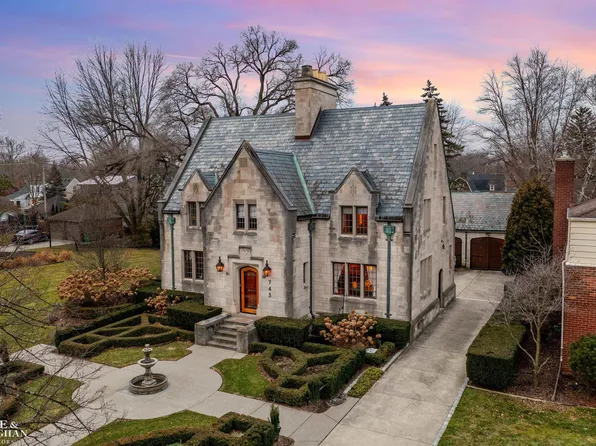 743 Pemberton Rd, Grosse Pointe, MI 48230