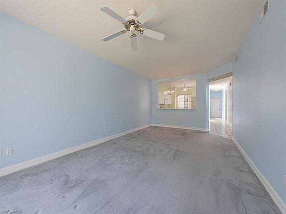3rd image of 670 Luisa Ln APT 1