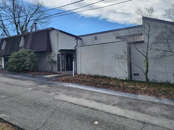 110 West Ave, Beckley, WV 25801