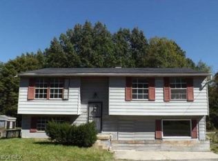 1349 N Gray Ave, Youngstown, OH 44505