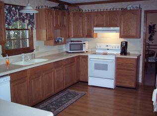 1507 Lake Koinonia Dr, Woodstock, GA 30189
