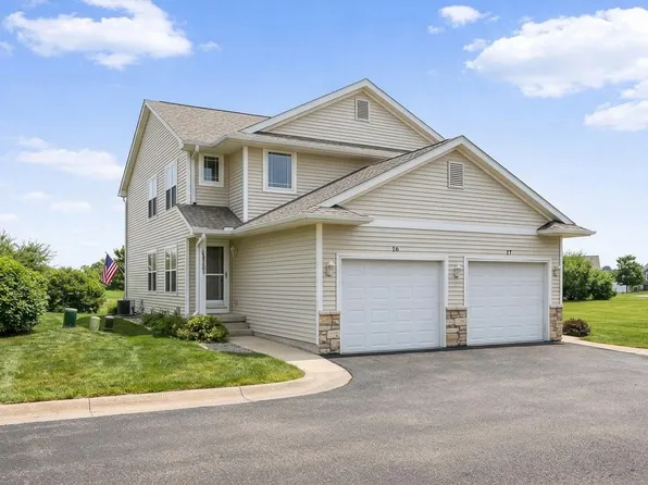 1450 Tower Ln NE Unit 16, Cedar Rapids, IA 52402