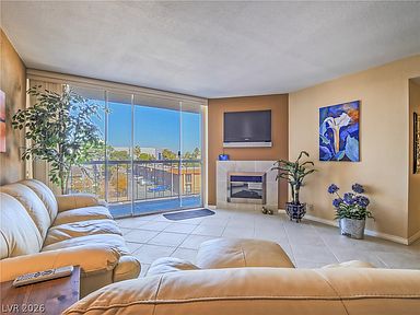 725 N Royal Crest Cir Unit 231, Las Vegas, NV 89169, photo 2