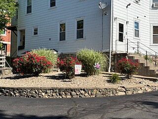 2nd image of 40 Church St APT 1