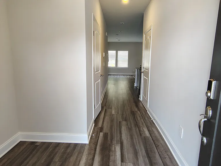 1654 Denali Dr — Photo 2