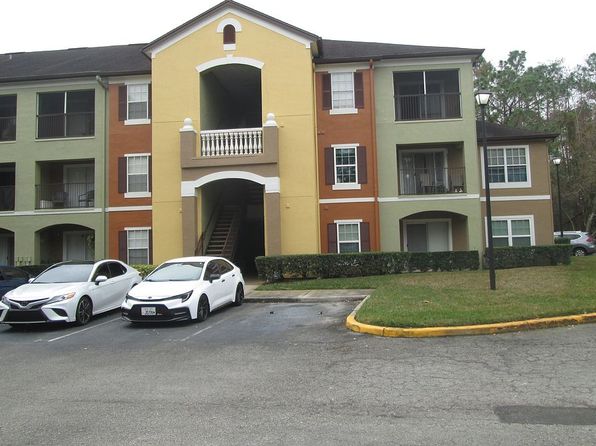 802 Crest Pines Dr APT 837