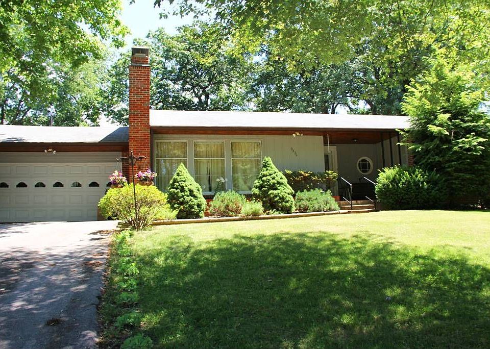 1st image of 9836 Lenor Dr