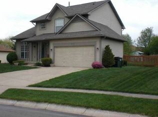 206 Clearwater Ct, Englewood, OH 45322
