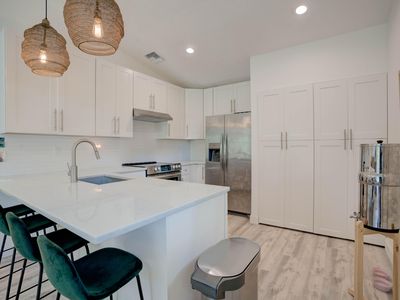 1934 Windsor Dr, North Palm Beach, FL, 33408