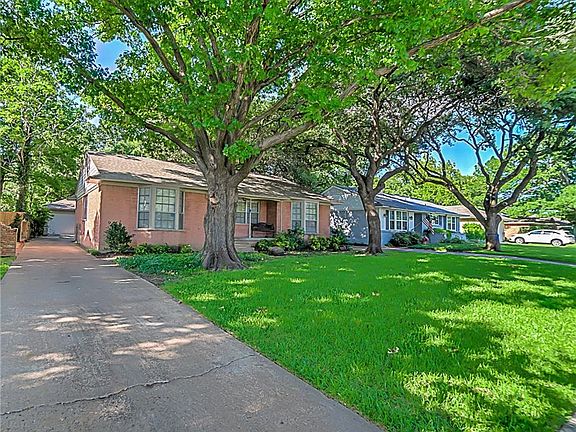 2nd image of 738 James Dr