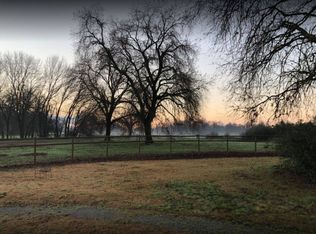 2992 Hazel Dr, Anderson, CA 96007