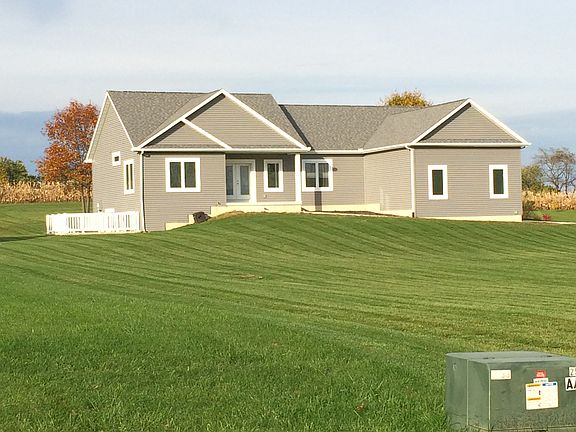 4th image of 474 Bellflower Dr