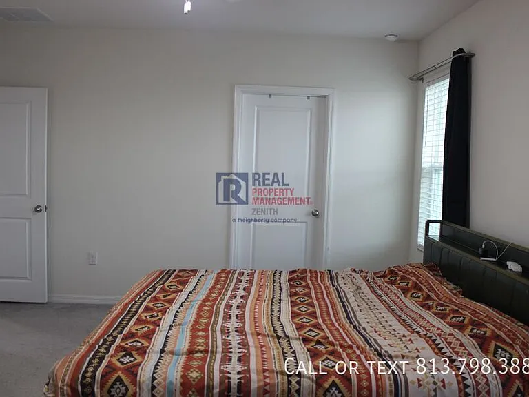 3199 Suncoast Plains Dr — Photo 26