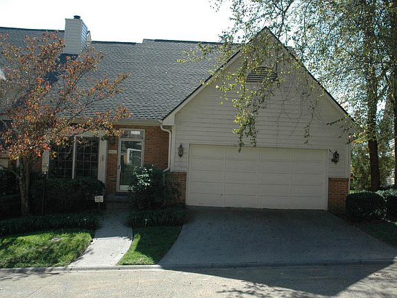 3rd image of 9906 Carrington Dr #2REV