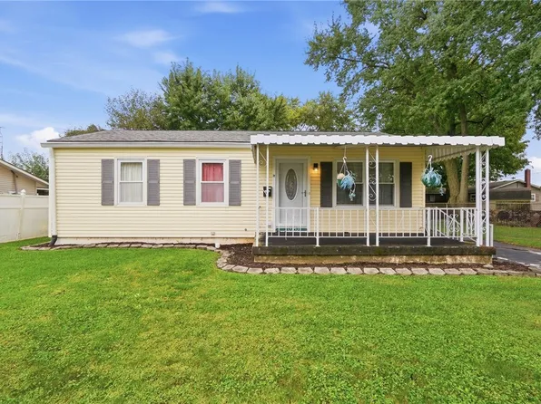 13 Western Dr, West Alexandria, OH 45381