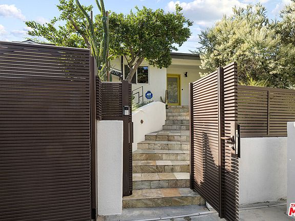 2nd image of 6570 Lakeridge Rd