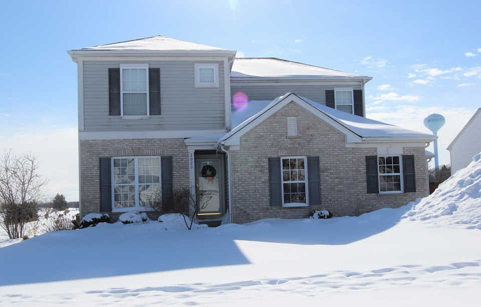 2nd image of 2029 Greenview Dr