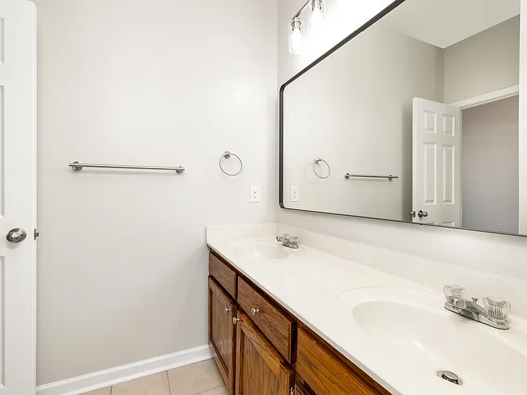 1755 Titanic Ct — Photo 29
