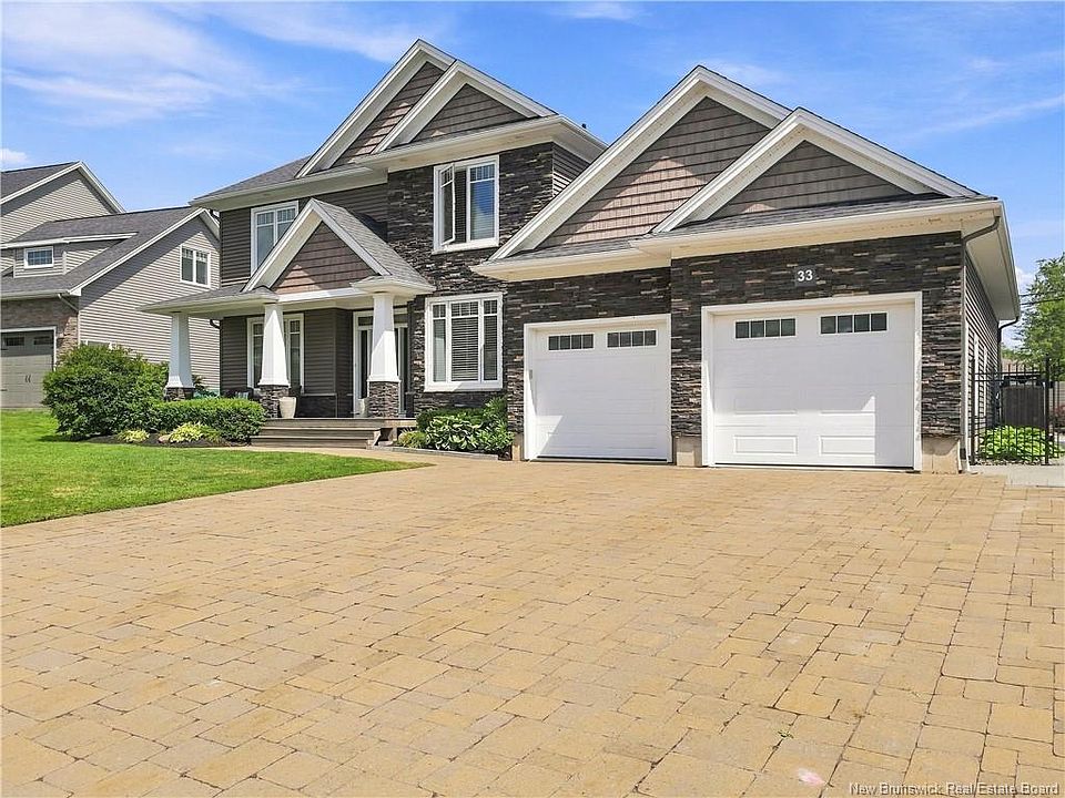 1st image of 33 Annfield Ct