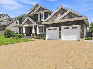 33 Annfield Ct, Moncton, NB E1G 0N9