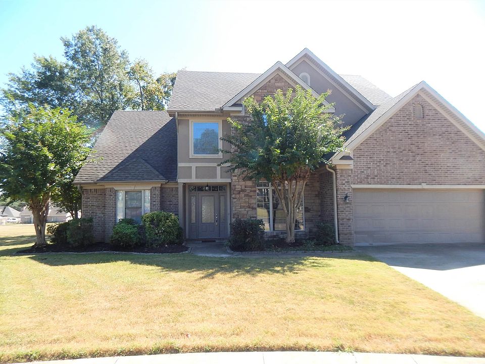 1st image of 2825 Crooked Stick Dr