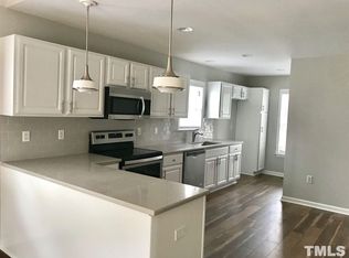 105 Waterpoint Rd, Holly Springs, NC 27540