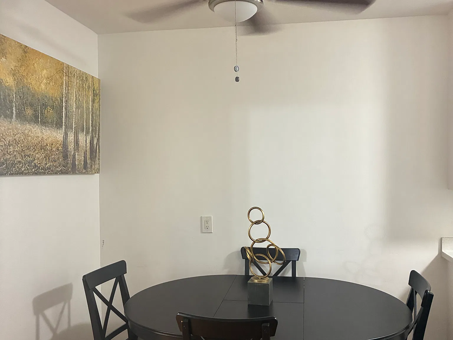 1 bed, 900 sqft, $1,945 — Photo 4