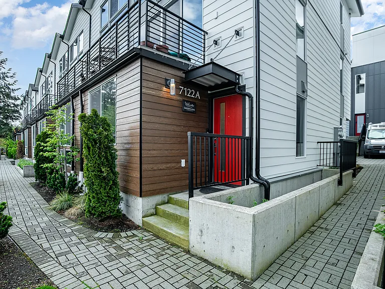 7122 A Beacon Ave S — Photo 9