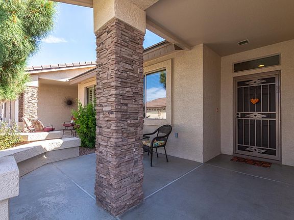 3rd image of 2662 S Springwood Blvd Unit 391