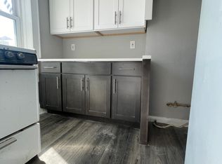 7 W 26th St #3, Bayonne, NJ 07002