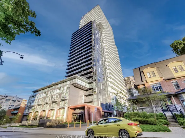 101 Erskine Ave Unit 1110, Toronto, ON M4P 1Y5
