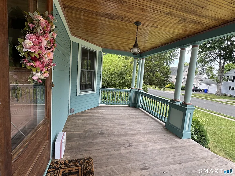 9 Lemay St — Photo 7