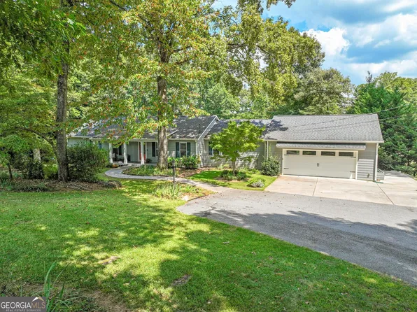 123 Swanson Rd, Fayetteville, GA 30214