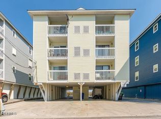 612 Carolina Beach Ave N APT 2A, Carolina Beach, NC 28428
