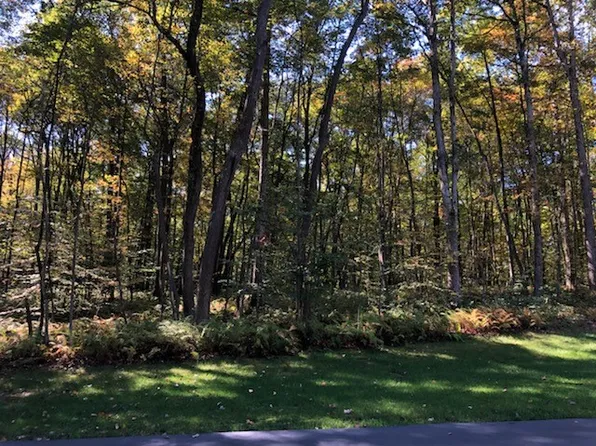 235C Overlook Dr, Franklin, PA 16323