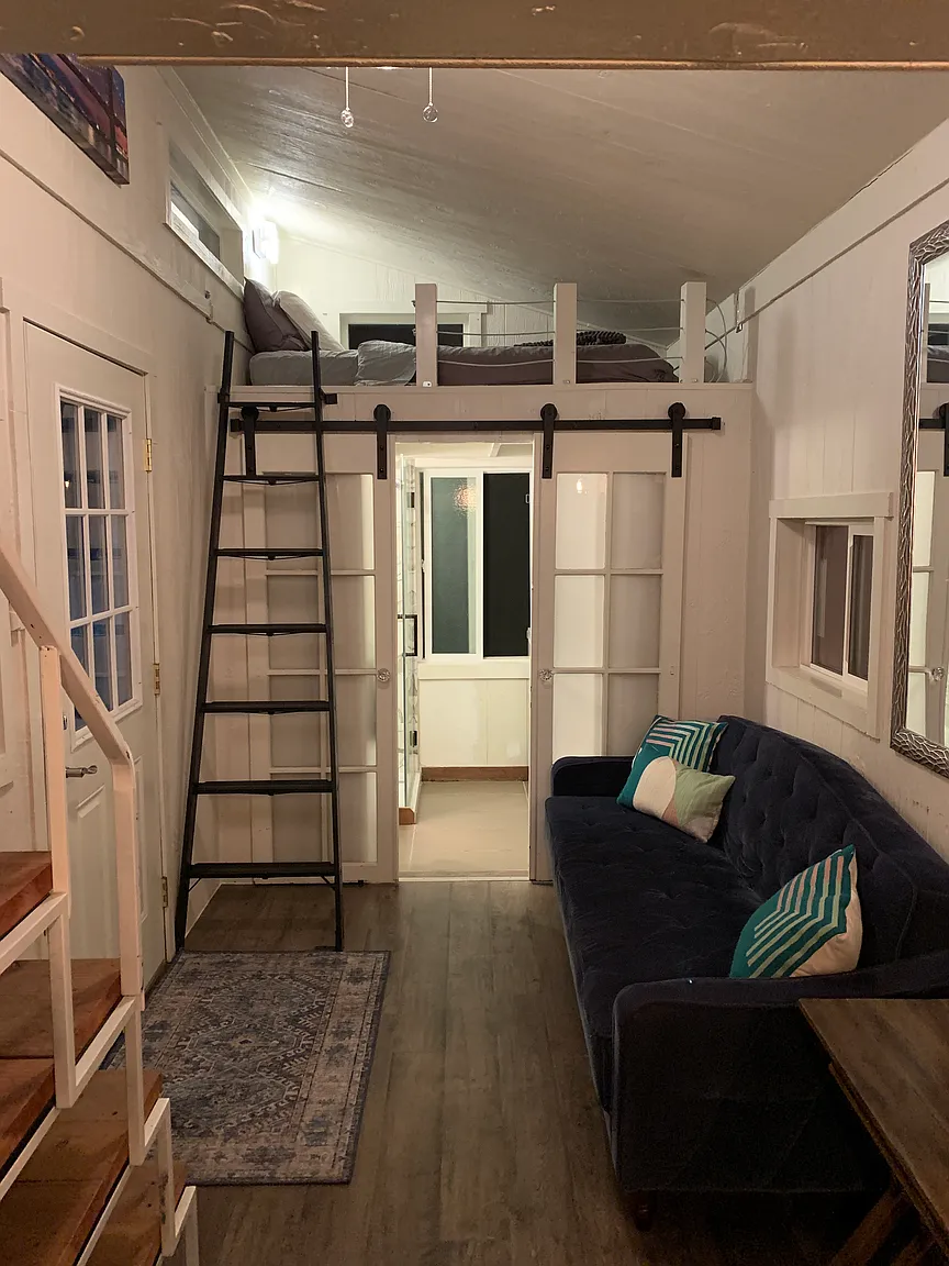 232 Joseph Ln photo 1