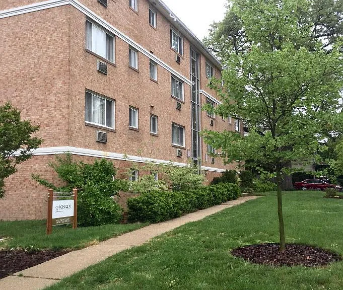 500 S Wayne St — Photo 1
